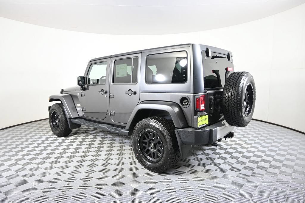 Used 2014 Jeep Wrangler Unlimited Sahara w/ Connectivity Group AWD/4WD image 4