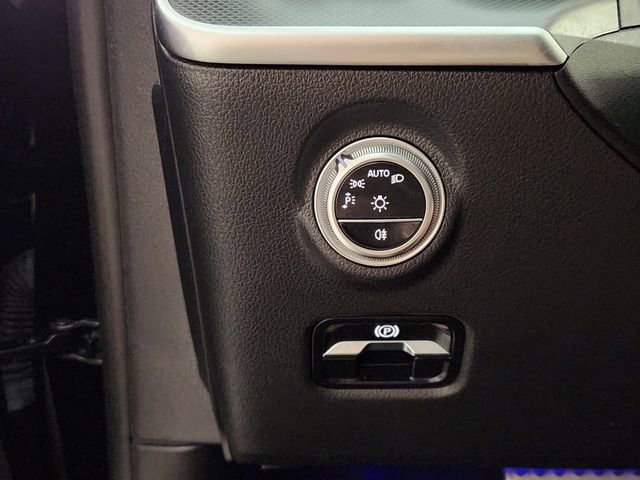 Used 2024 Mercedes-Benz C 300 Sedan image 21