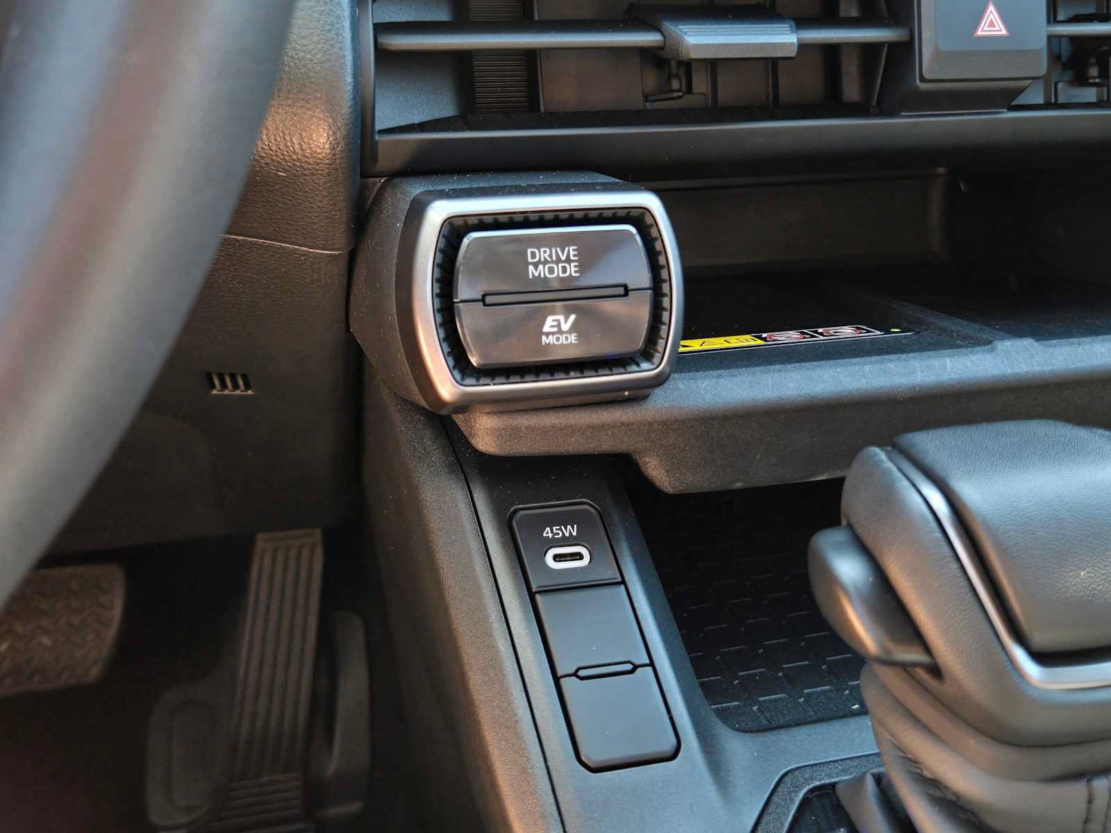 Certified 2026 Toyota RAV4 XLE Premium AWD/4WD image 29