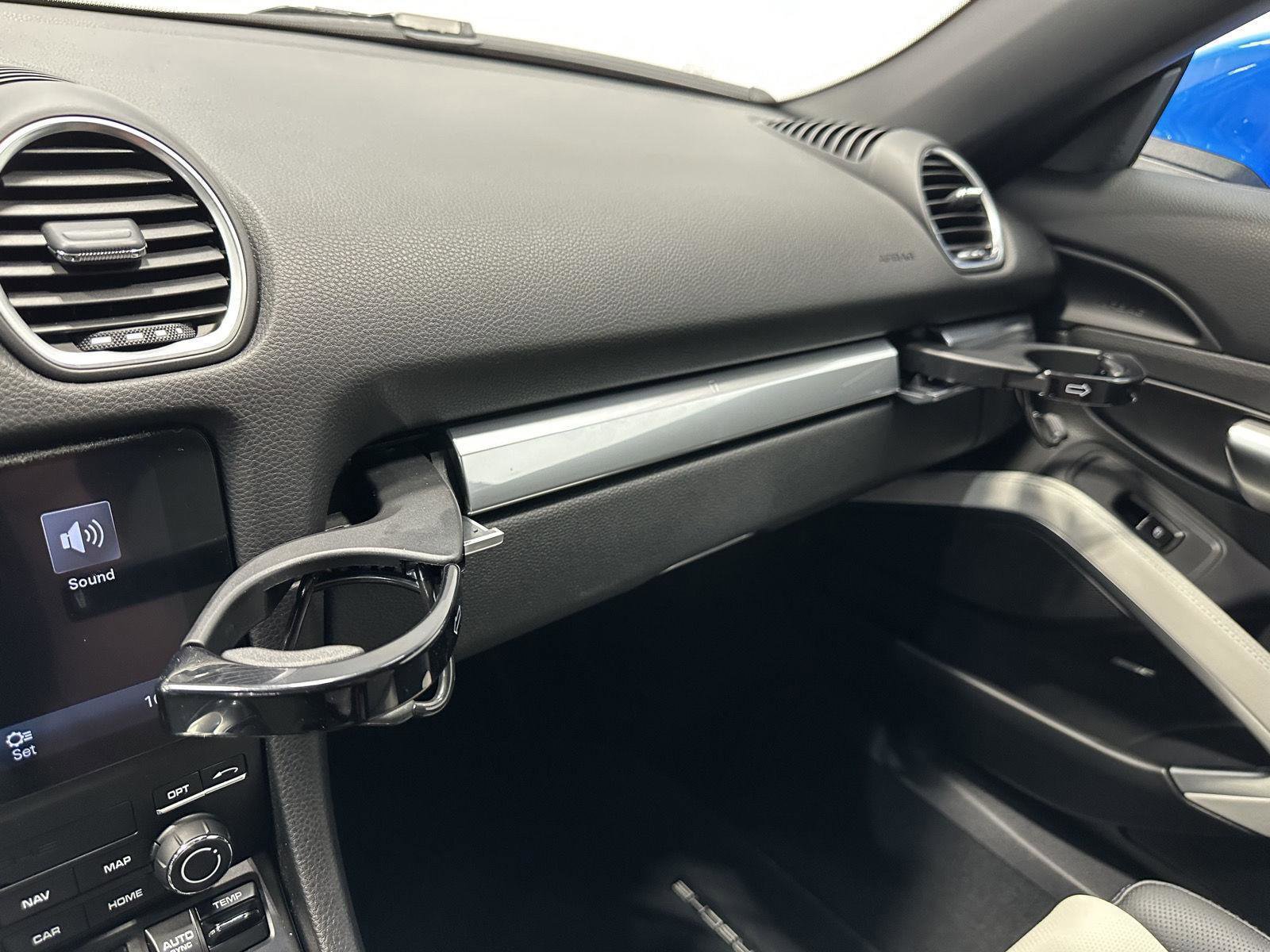 Certified 2025 Porsche 718 Boxster S RWD image 32