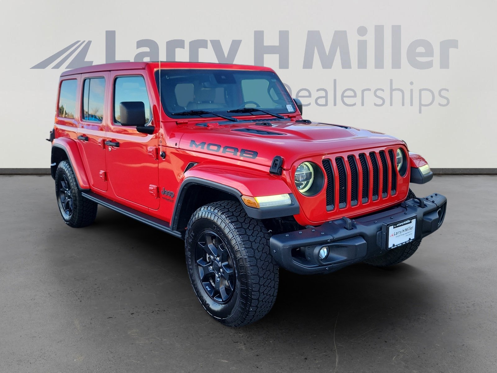 Used 2019 Jeep Wrangler Unlimited Sahara w/ Quick Order Package 24M Moab image 8
