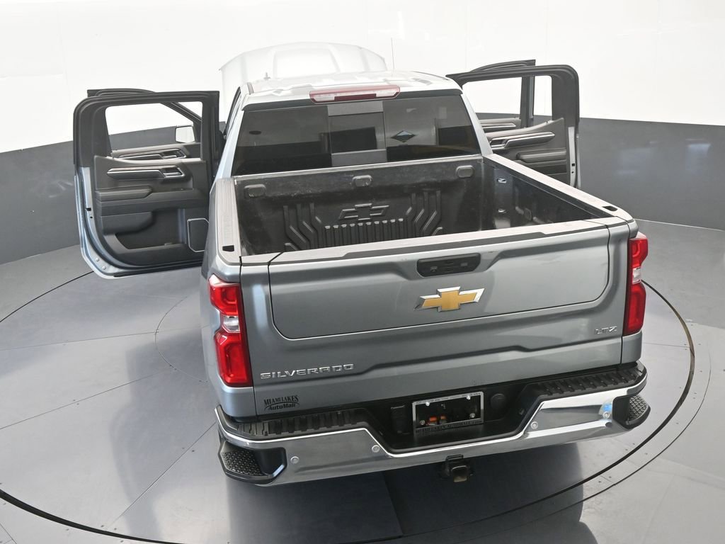 Used 2024 Chevrolet Silverado 1500 LTZ w/ LTZ Convenience Package II RWD image 32