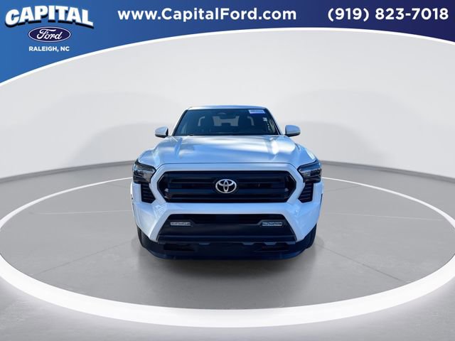 Used 2024 Toyota Tacoma SR5 image 3