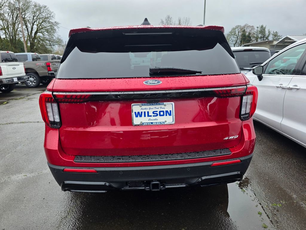 New 2026 Ford Explorer ST-Line w/ ST-Line Street Pack image 14