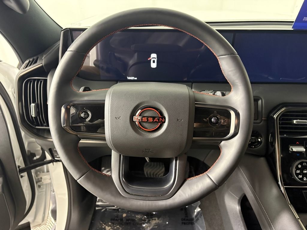 Used 2025 Nissan Armada PRO-4X image 17