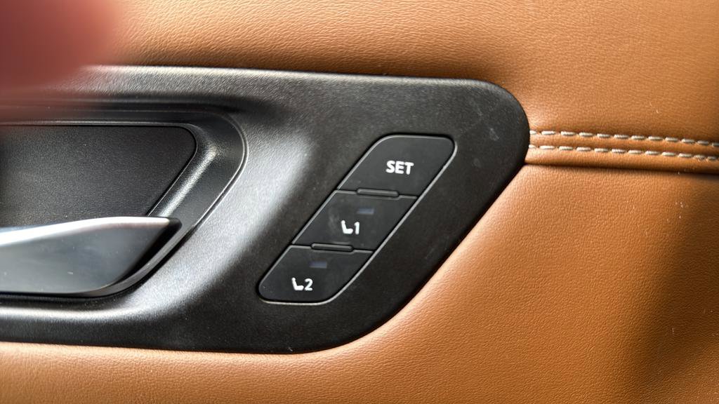 Certified 2023 Nissan Pathfinder Platinum w/ Lighting Package (N93) image 33