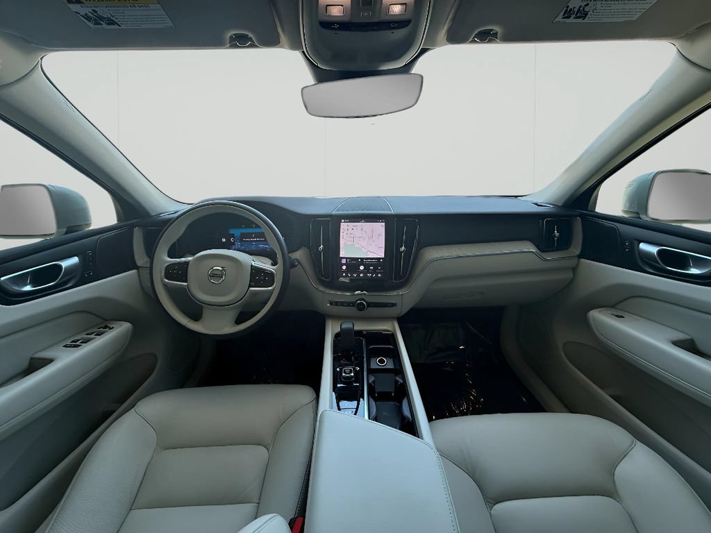 Used 2023 Volvo XC60 B5 Plus w/ Protection Package AWD/4WD image 18
