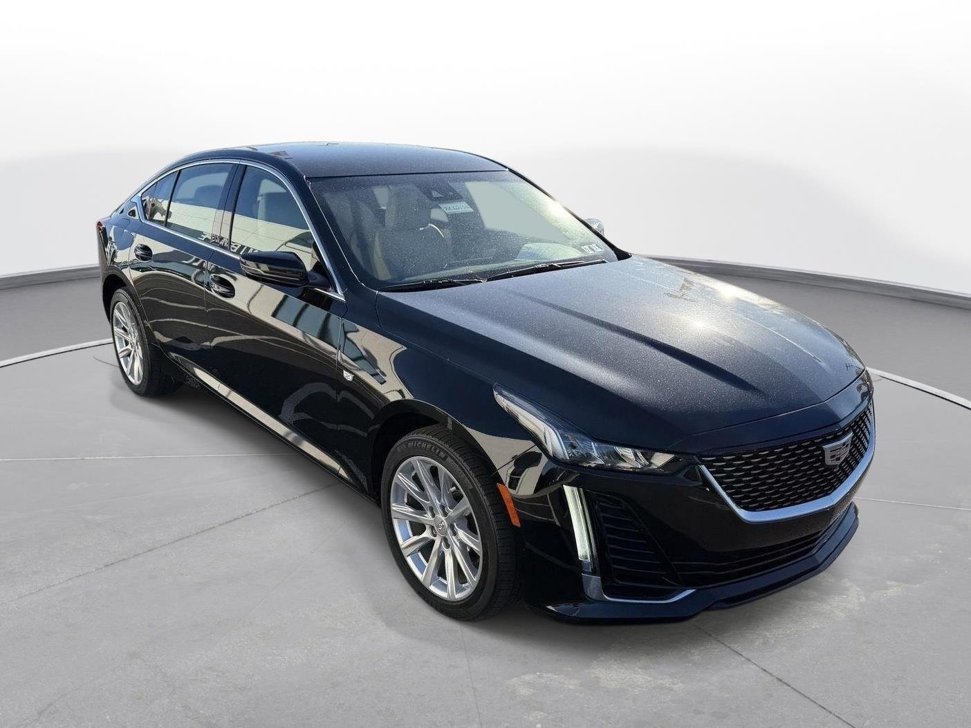 Used 2022 Cadillac CT5 Luxury w/ Cold Weather Package AWD/4WD image 4