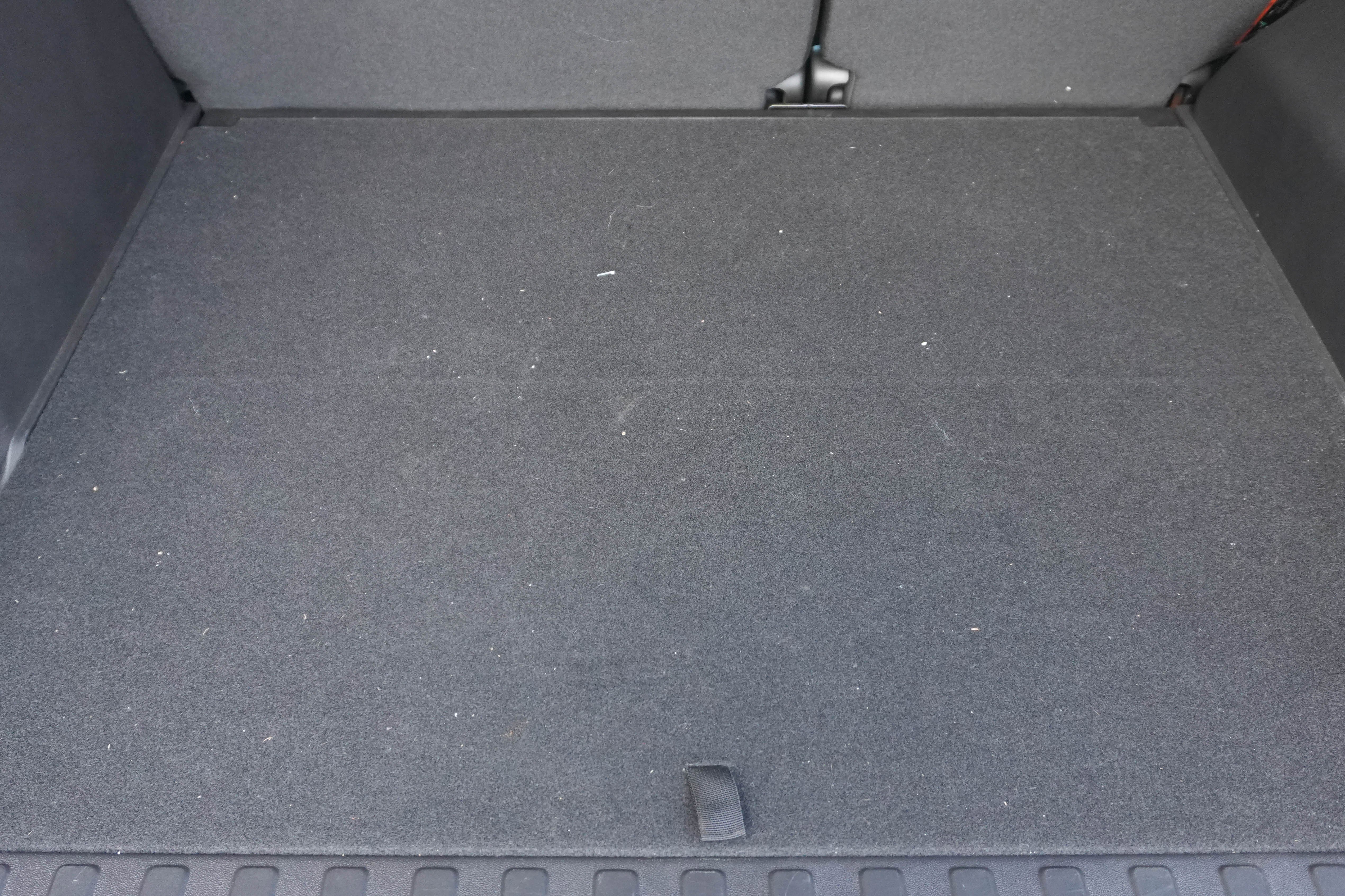 Used 2024 GMC Terrain SLE w/ Driver Convenience Package FWD image 34