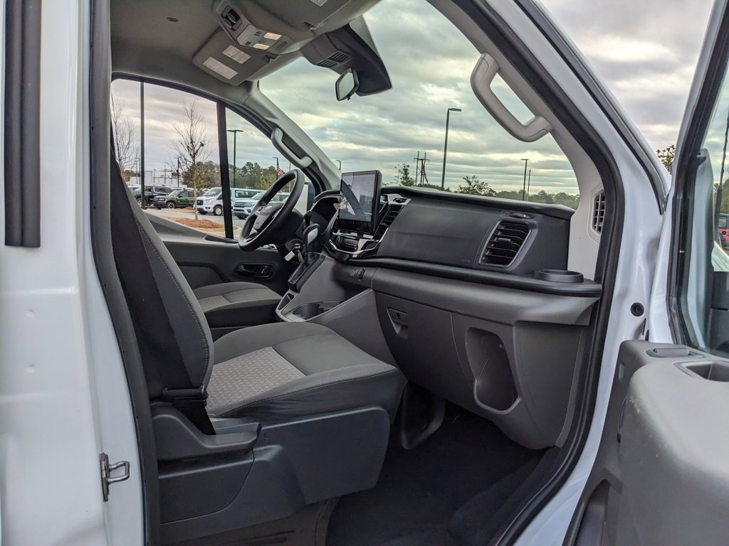 Used 2023 Ford Transit 350 XLT image 32