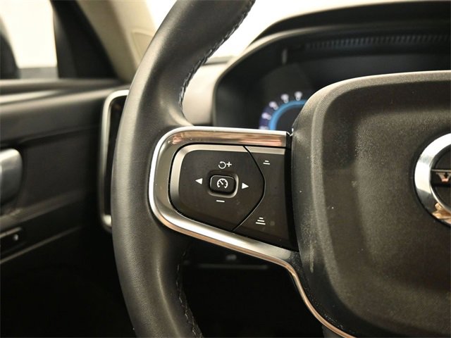 Used 2024 Volvo XC40 B5 Plus w/ Climate Package image 25