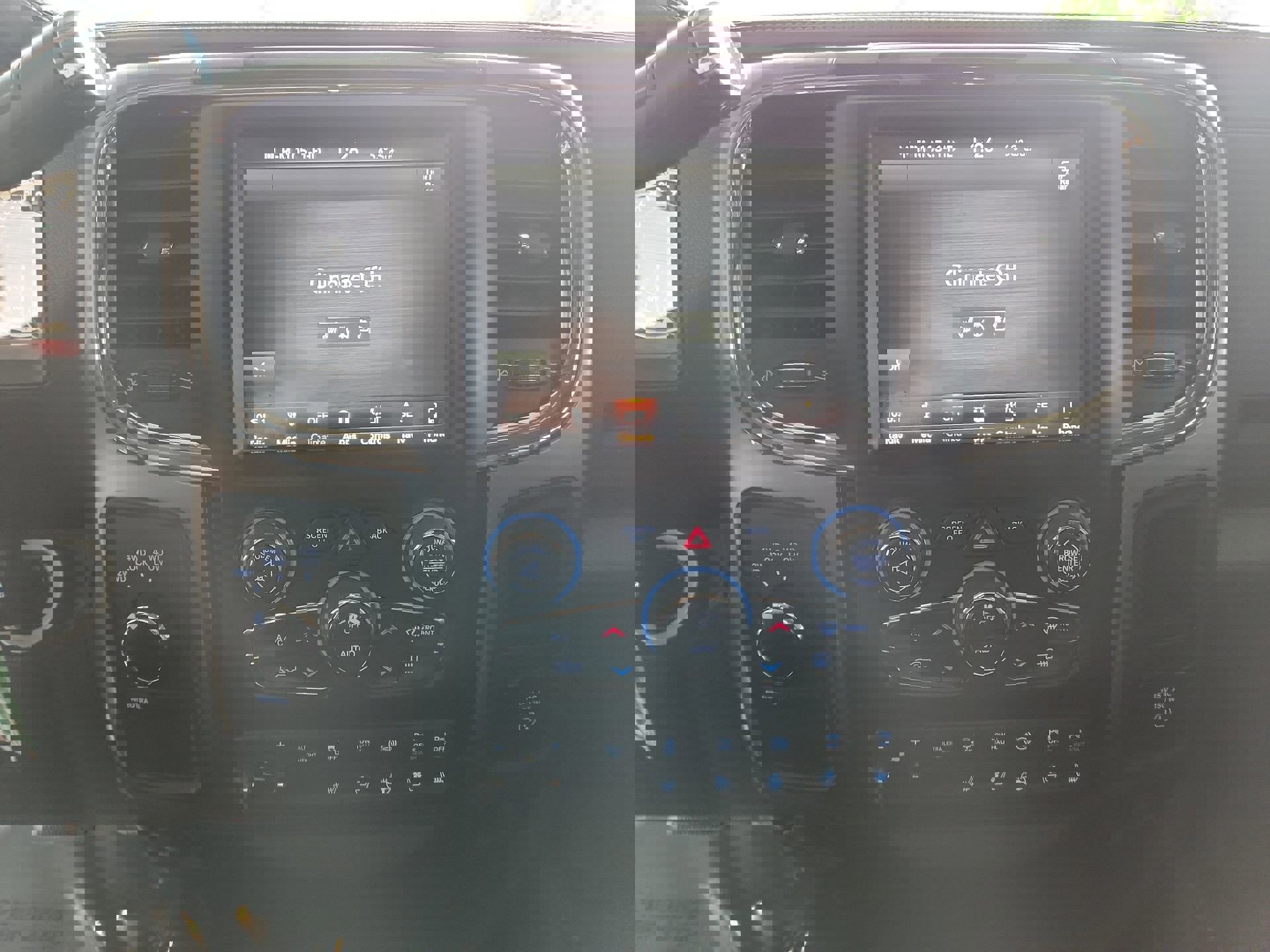 Used 2018 RAM 3500 Laramie w/ Sport Appearance Group image 17