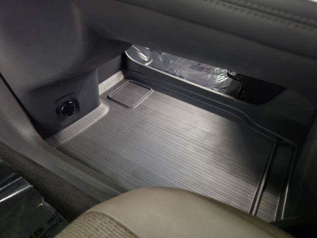 Used 2022 Toyota Sienna LE FWD image 25