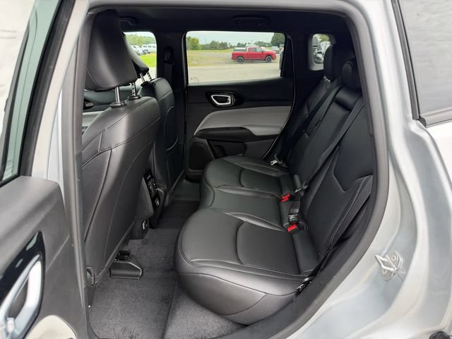 New 2026 Jeep Compass Limited AWD/4WD image 10