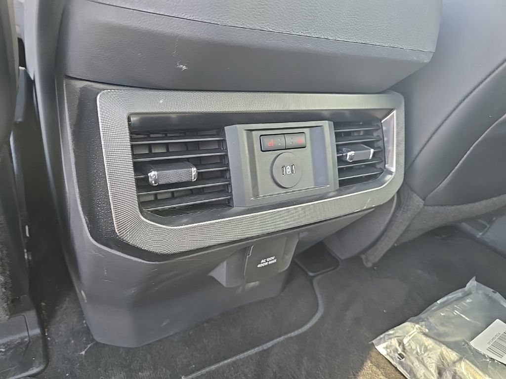Used 2026 Ford F250 Platinum AWD/4WD image 17