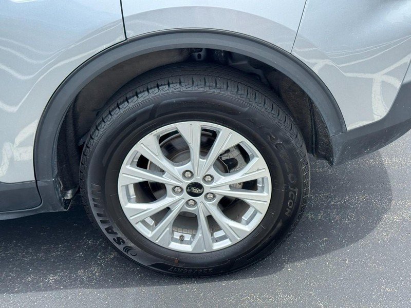 Used 2023 Ford Escape Active AWD/4WD image 7