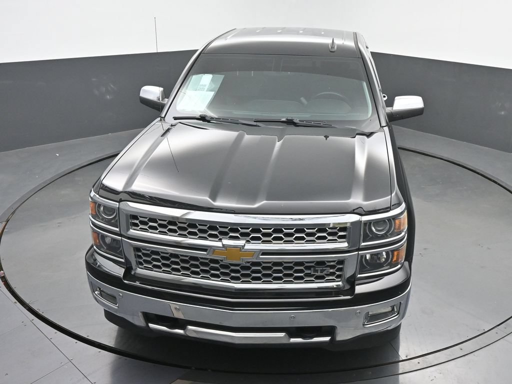 Used 2015 Chevrolet Silverado 1500 LTZ w/ LTZ Plus Package AWD/4WD image 41