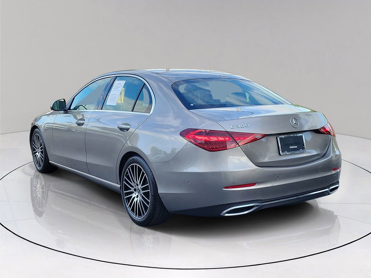 Certified 2022 Mercedes-Benz C 300 Sedan image 4
