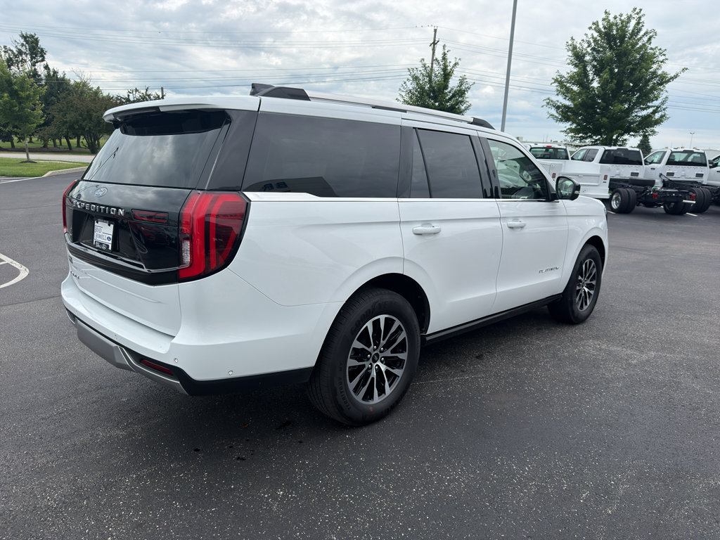 Used 2025 Ford Expedition Platinum AWD/4WD image 6