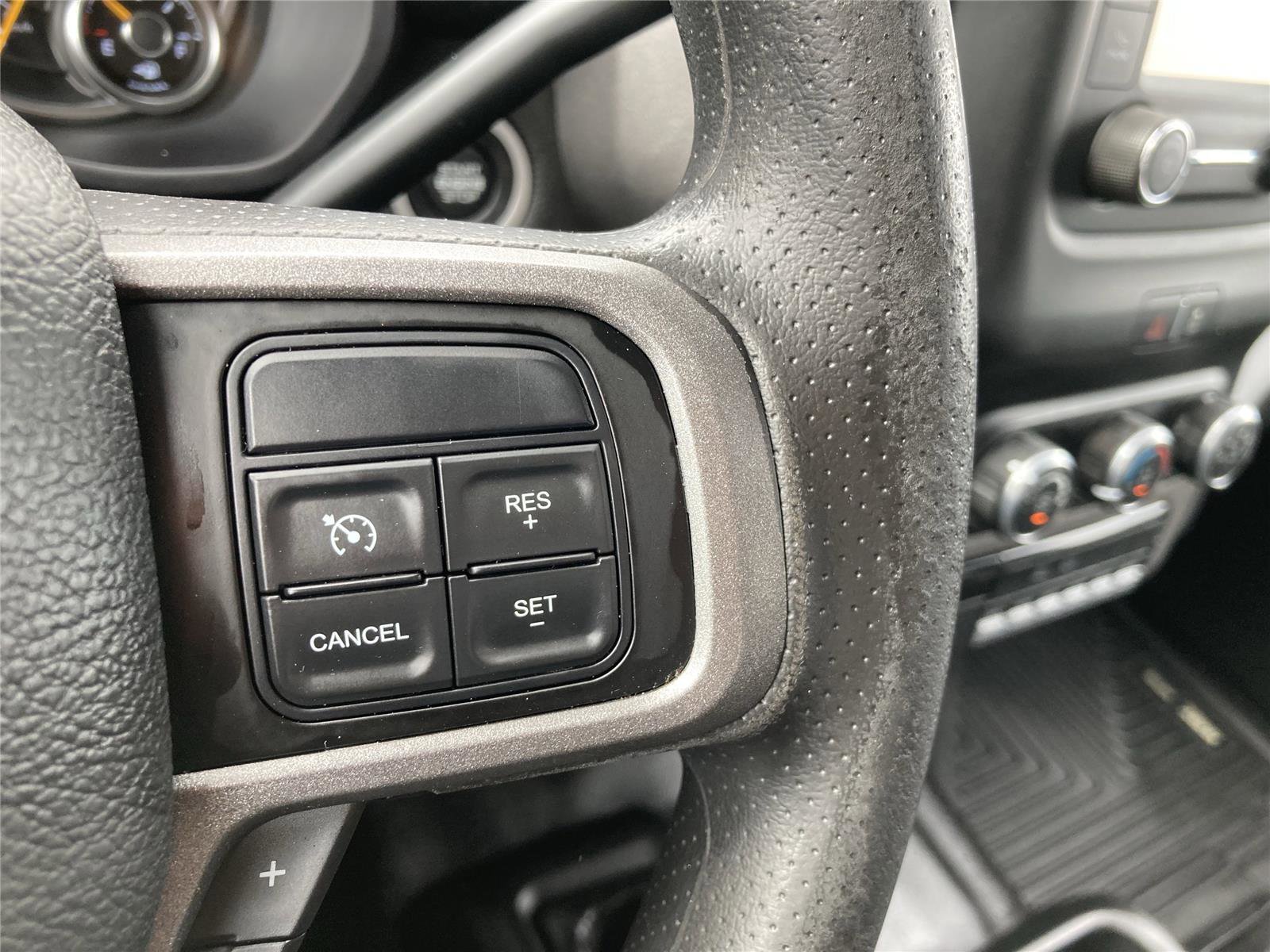 Used 2022 RAM 3500 Tradesman image 18