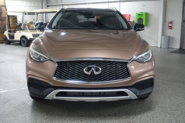 Used 2019 INFINITI QX30 AWD image 2