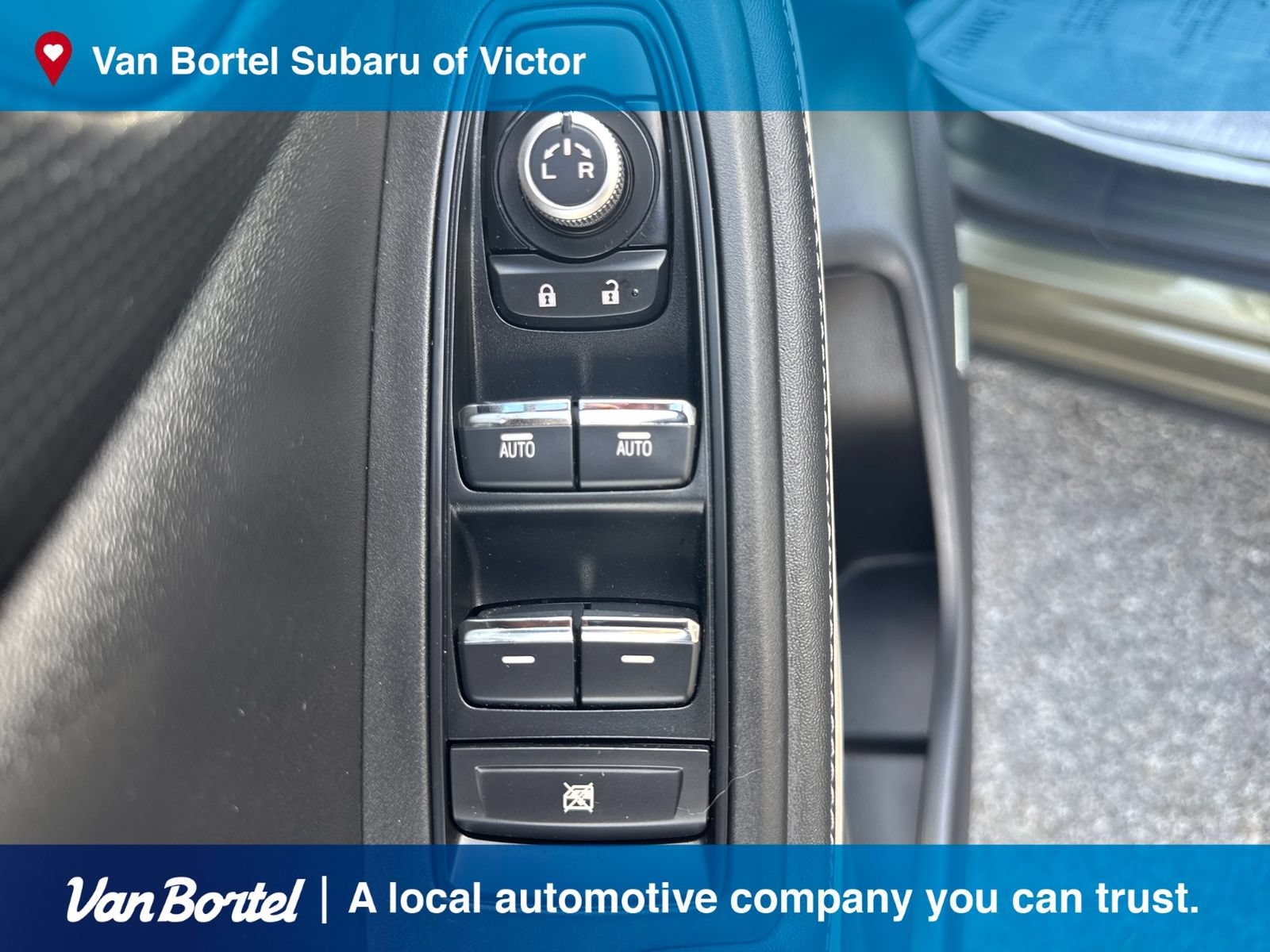 Used 2023 Subaru Forester Limited AWD/4WD image 15