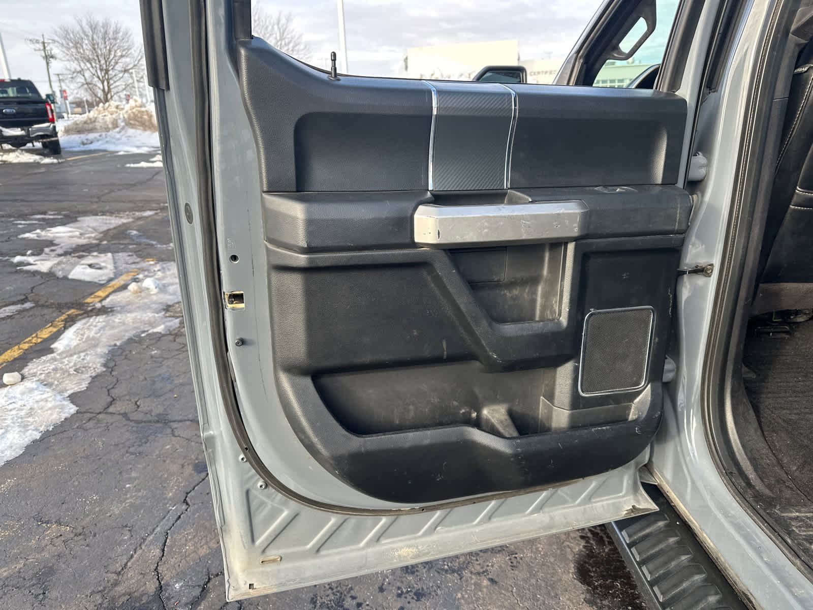 Used 2019 Ford F150 Lariat w/ Equipment Group 502A Luxury image 32