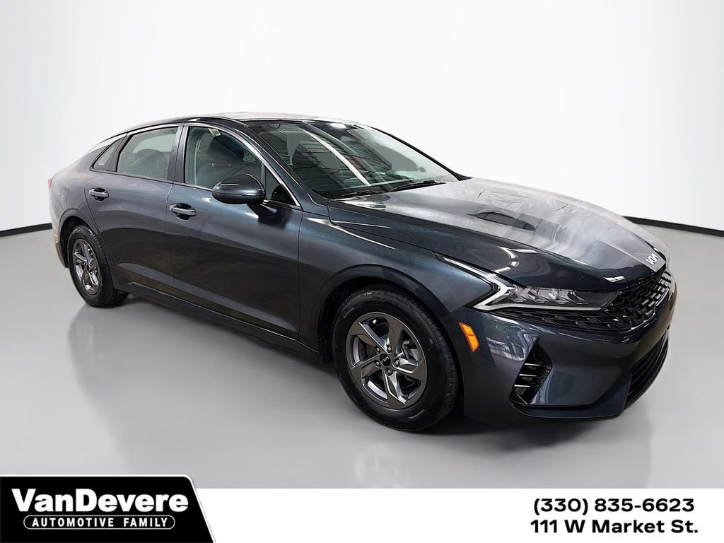Used 2023 Kia K5 LXS FWD image 1