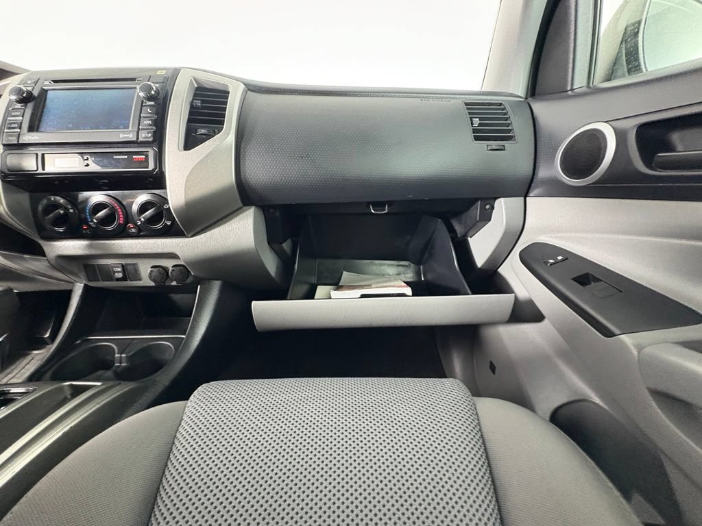 Used 2013 Toyota Tacoma 4x4 Double Cab w/ TRD Sport Pkg image 26