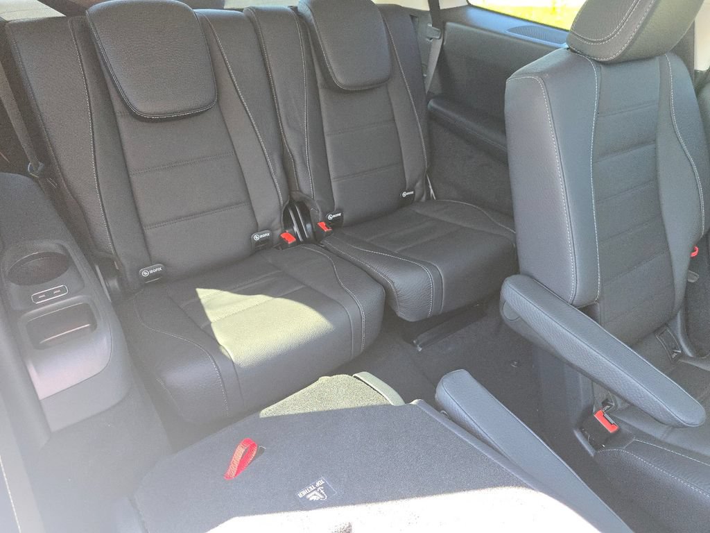 New 2026 Mercedes-Benz GLS 450 4MATIC image 21