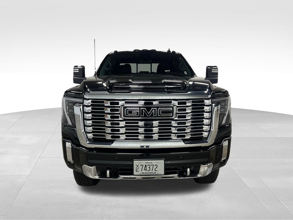 Certified 2024 GMC Sierra 2500 Denali w/ Denali Reserve Package AWD/4WD image 4