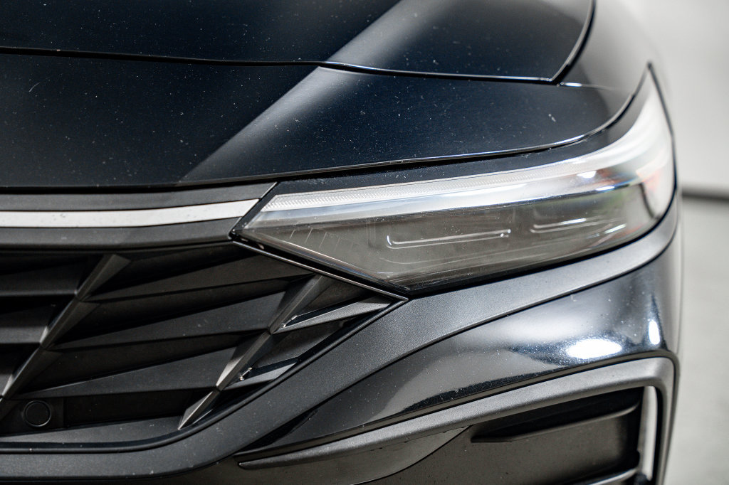 Certified 2024 Hyundai Elantra SEL FWD image 19