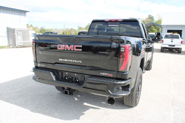 Used 2025 GMC Sierra 2500 AT4 image 12