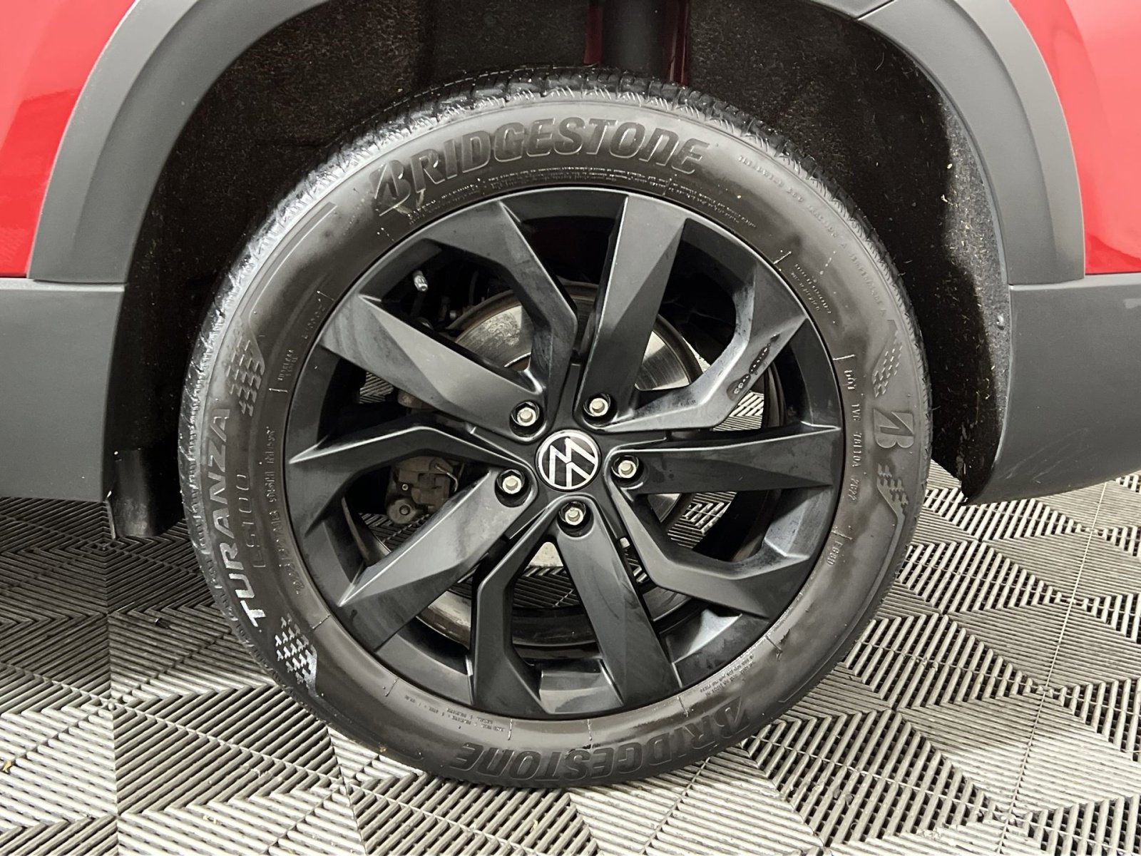 Used 2022 Volkswagen Taos SE image 12