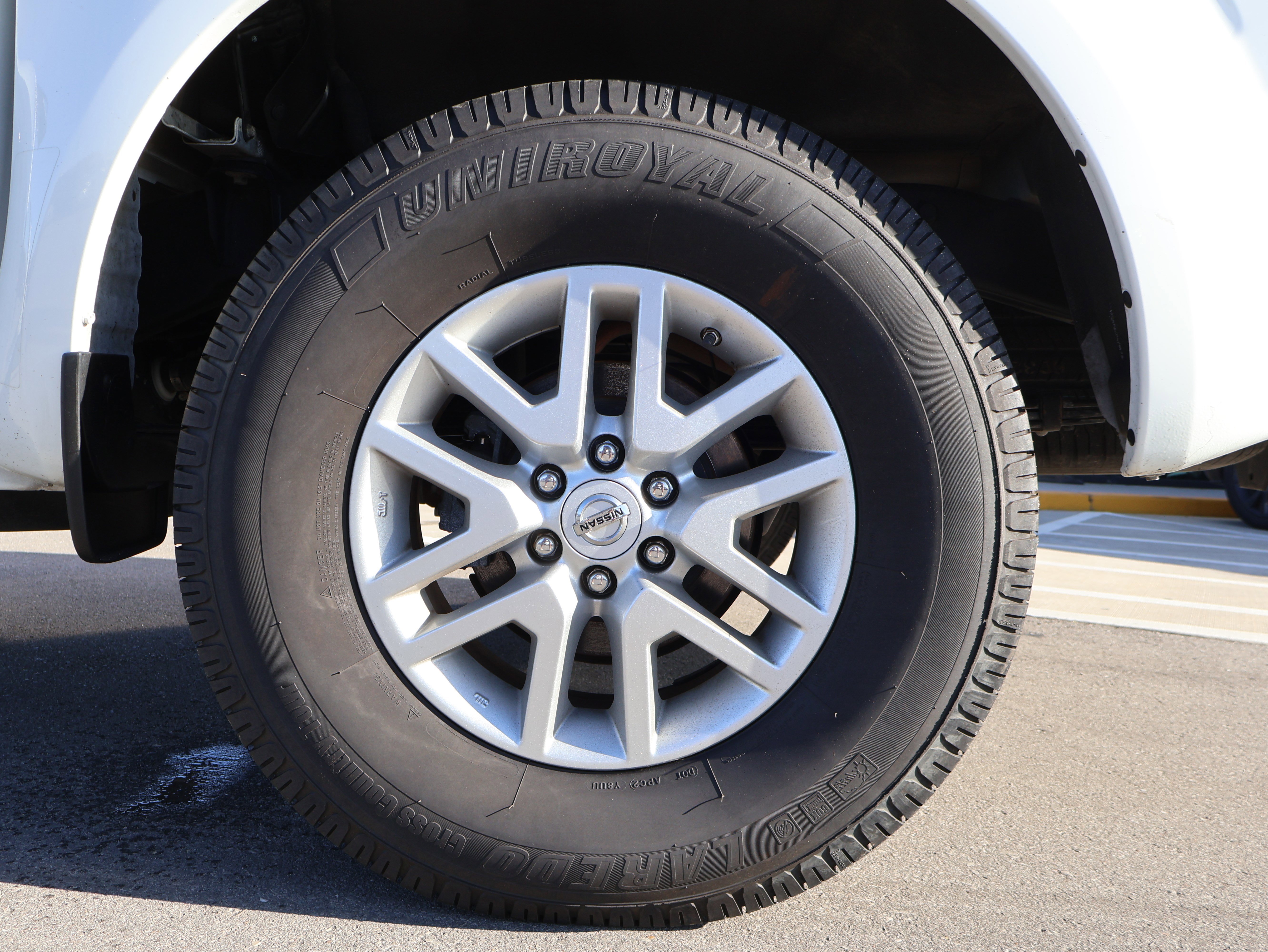 Used 2017 Nissan Frontier SV image 42