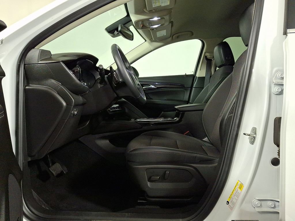 Used 2023 Buick Envision Preferred image 15