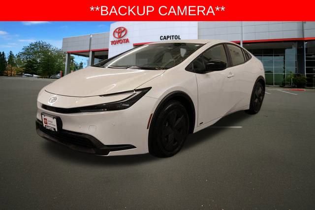 Used 2024 Toyota Prius LE image 7