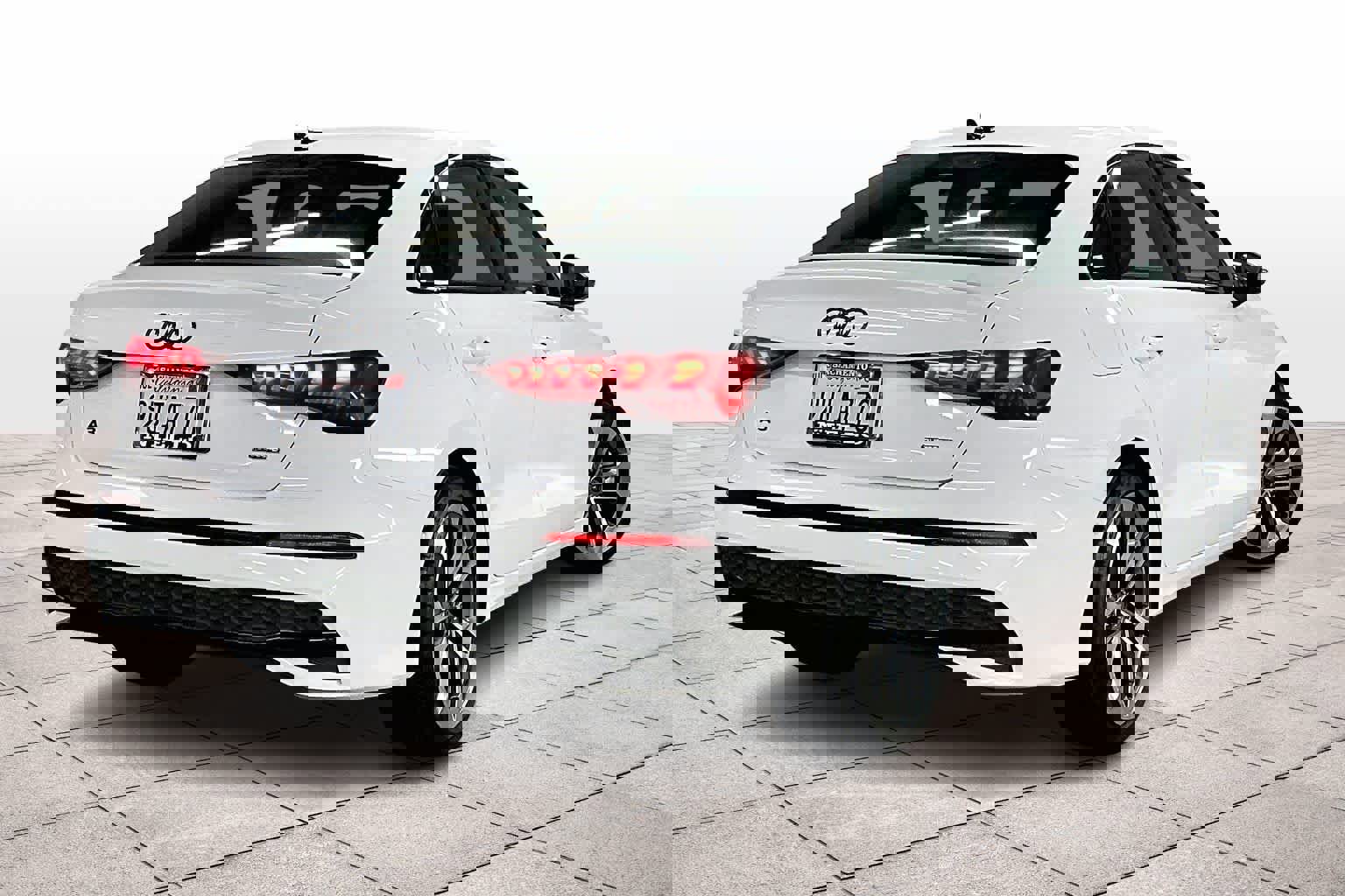 Used 2025 Audi A3 2.0T Premium Plus w/ Premium Plus Package image 16