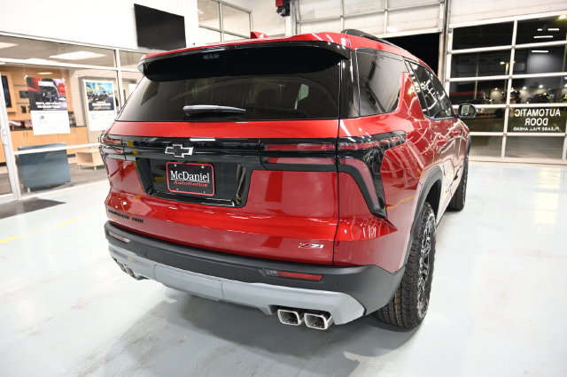 New 2027 Chevrolet Traverse Z71 w/ Driver Confidence Package AWD/4WD image 5