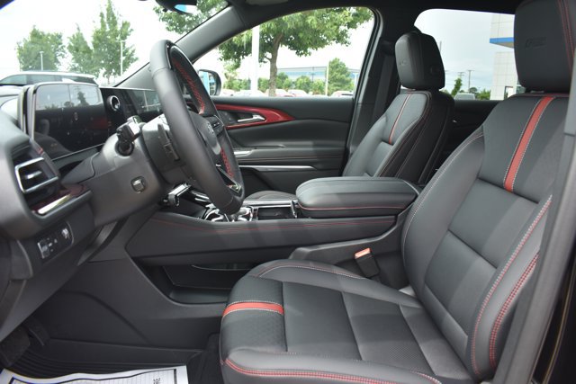 New 2026 Chevrolet Traverse RS w/ LPO, Floor Liner Package FWD image 15