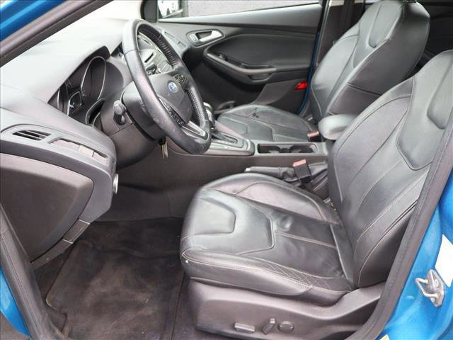 Used 2015 Ford Focus SE w/ Equipment Group 201A FWD image 22