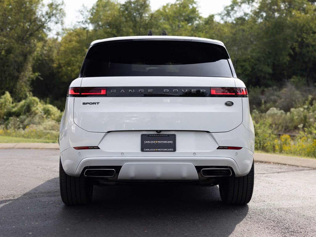 Used 2023 Land Rover Range Rover Sport SE Dynamic image 7