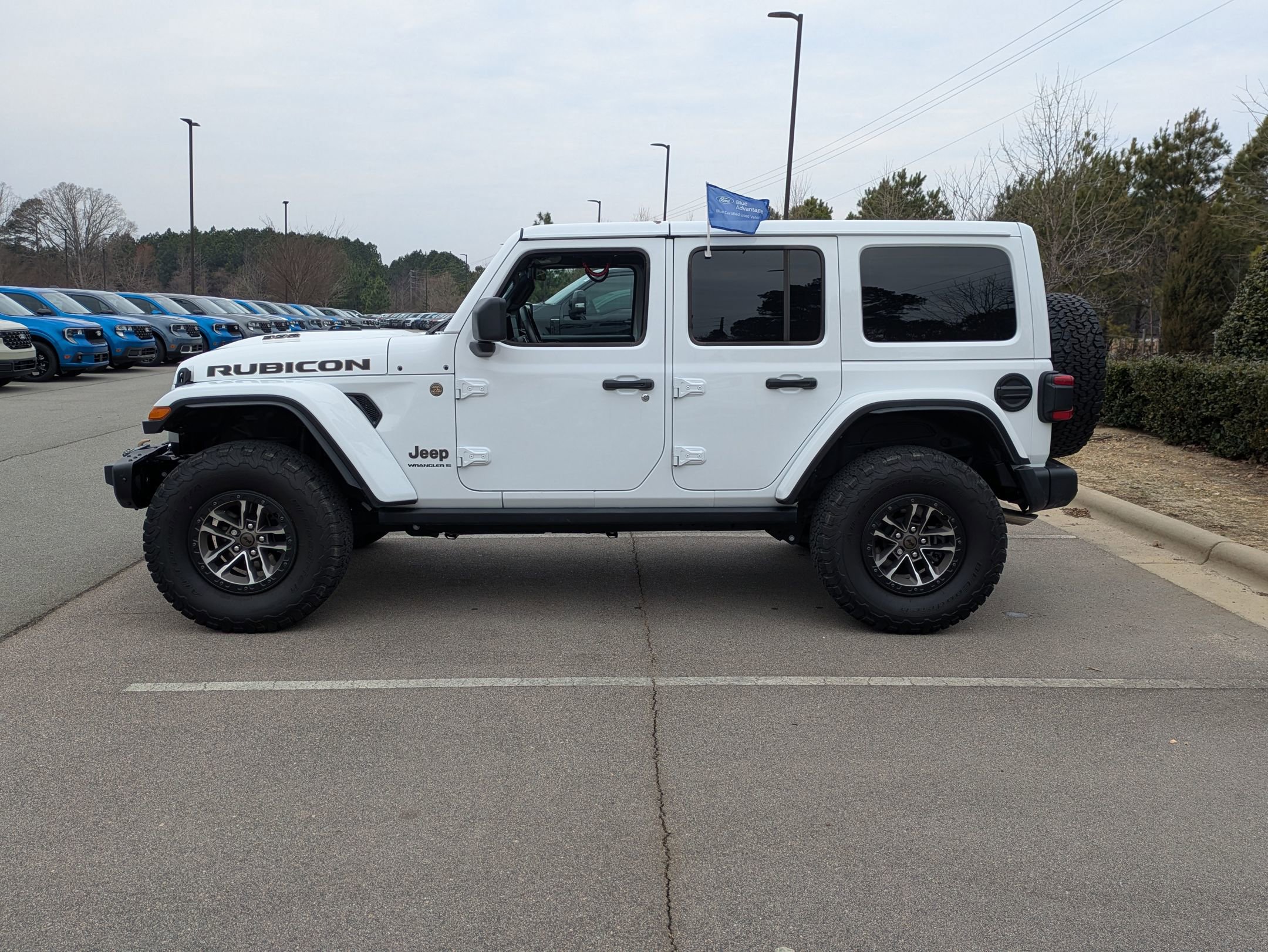 Used 2024 Jeep Wrangler Unlimited Rubicon 392 image 7