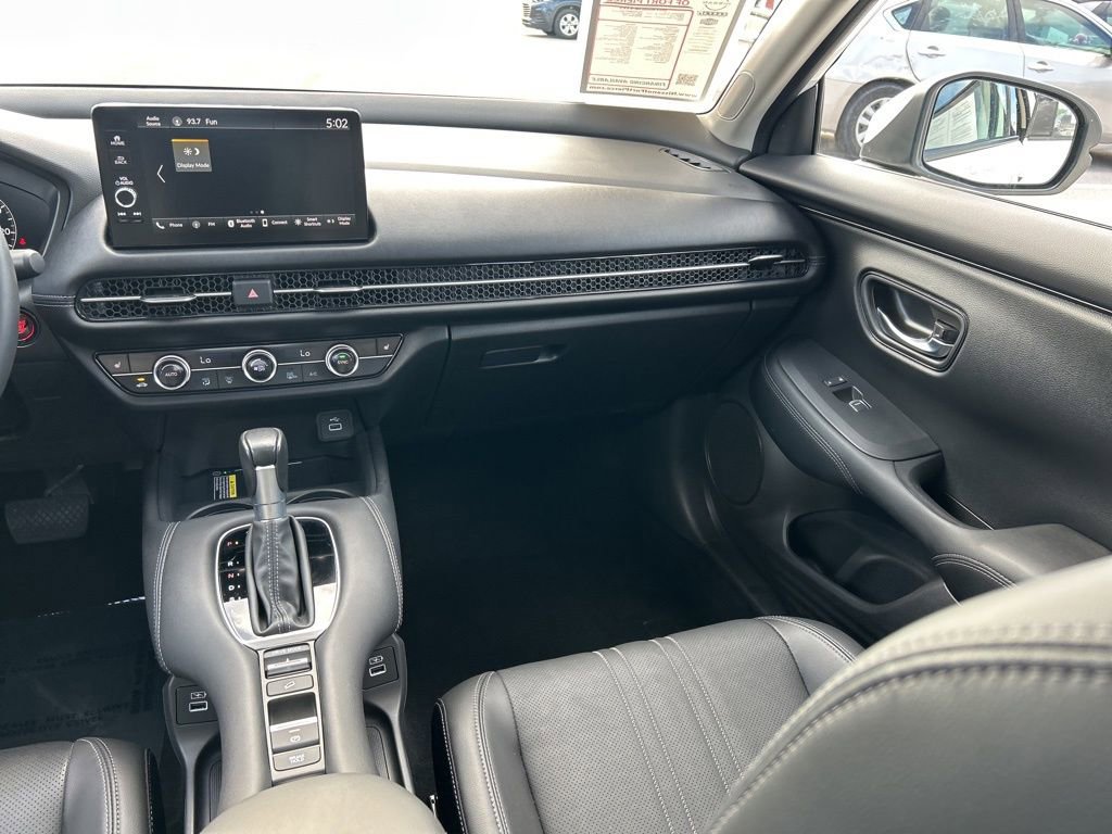Used 2023 Honda HR-V EX-L image 11
