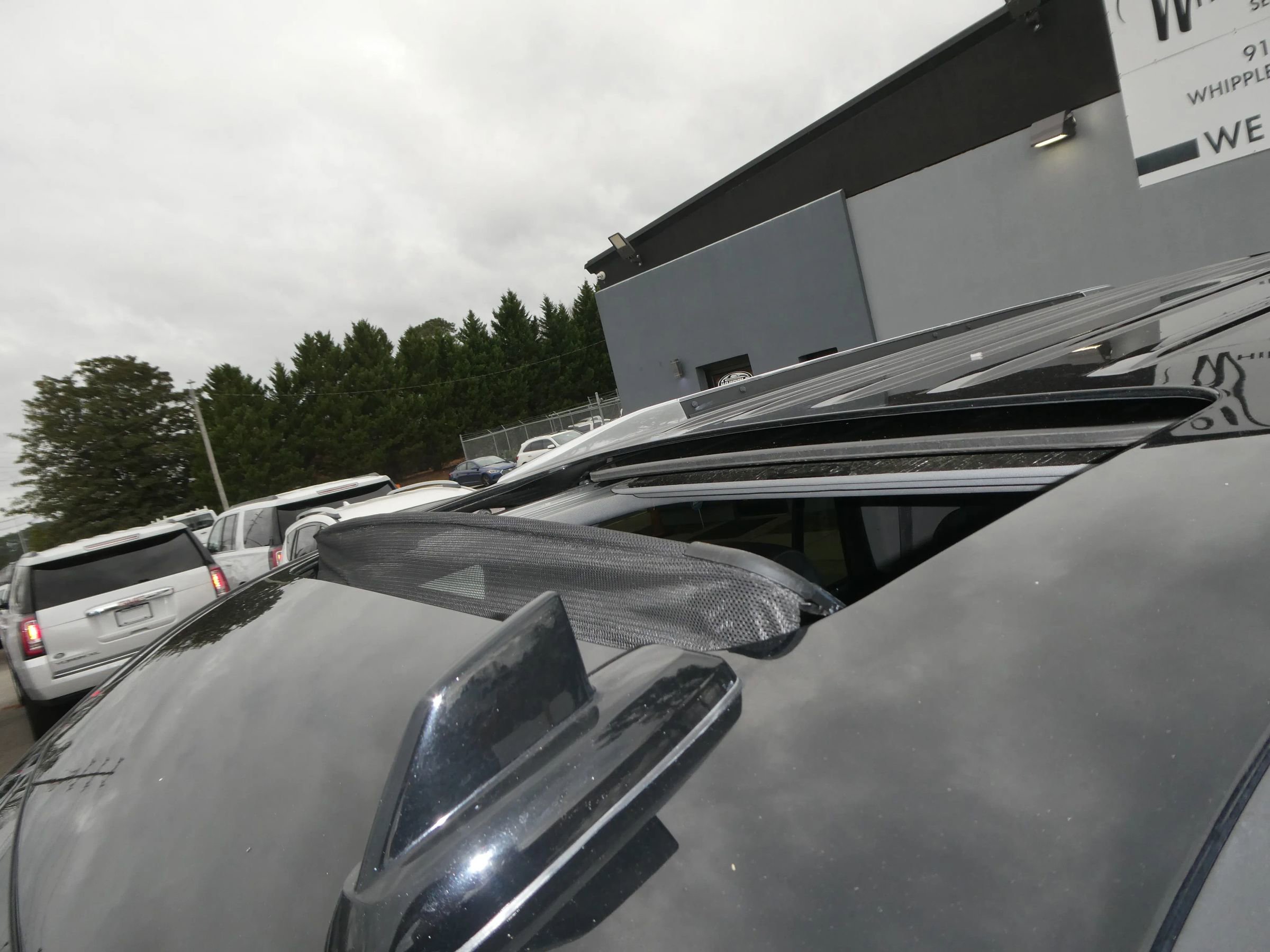 Used 2016 Cadillac Escalade Luxury image 10