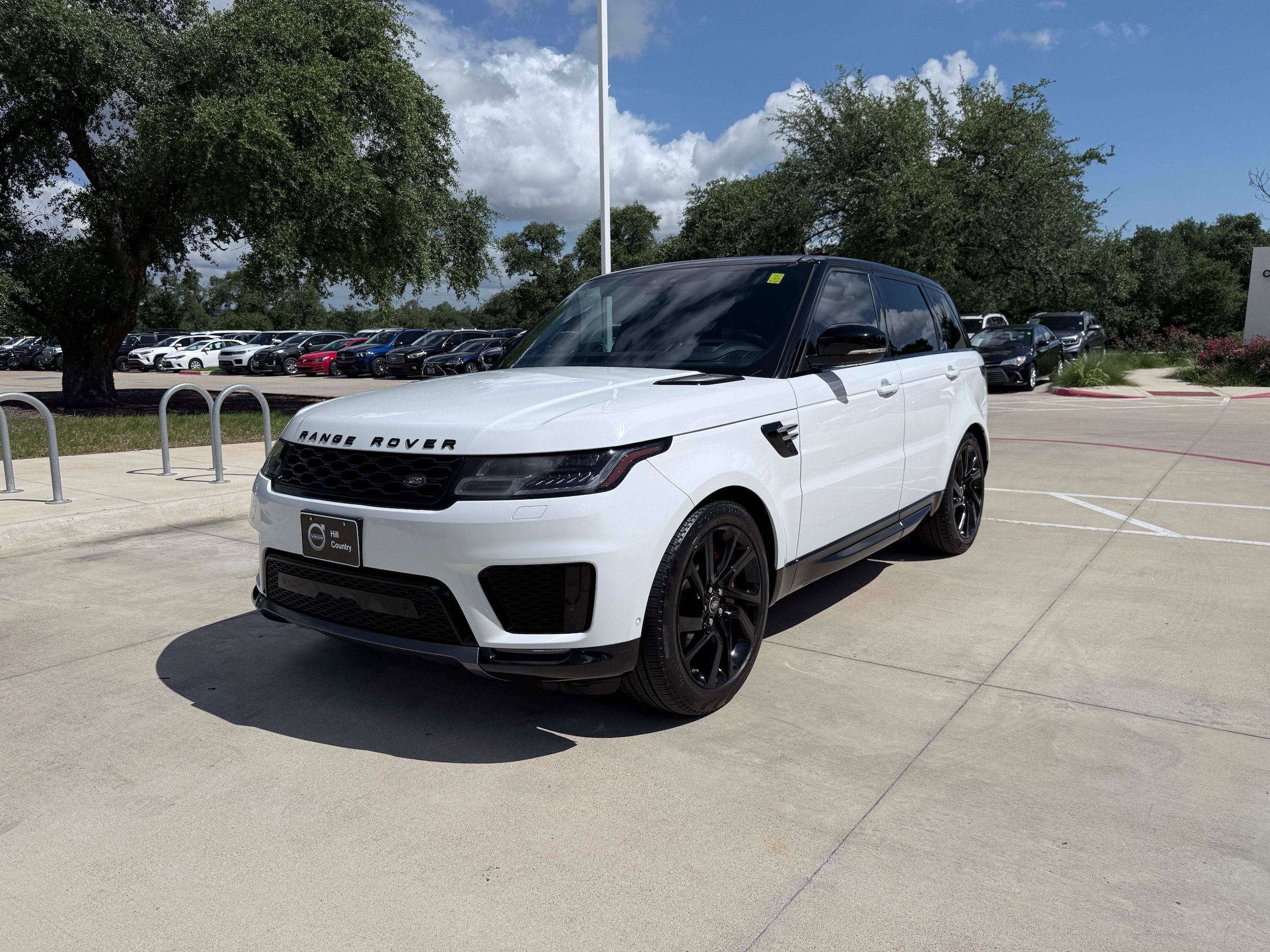 Used 2019 Land Rover Range Rover Sport HSE AWD/4WD image 2