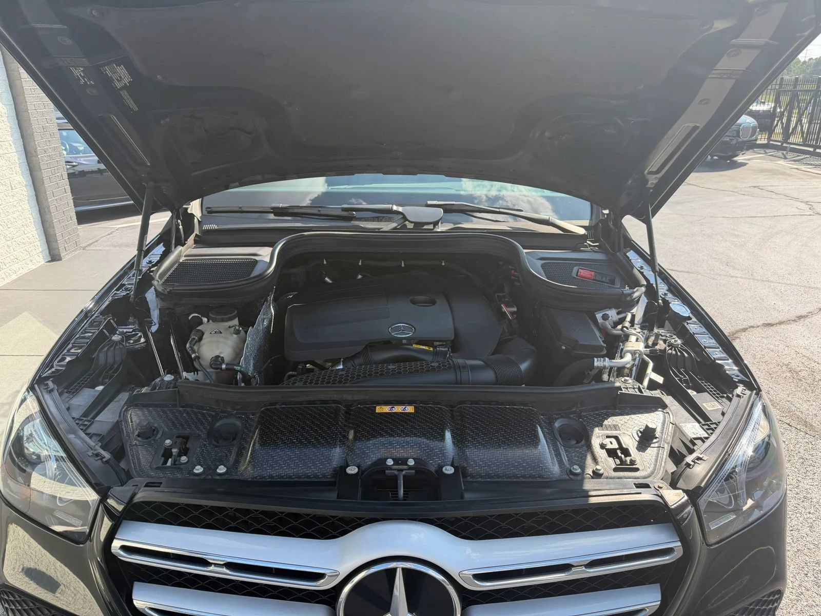 Used 2021 Mercedes-Benz GLE 350 4MATIC w/ Premium Package image 13