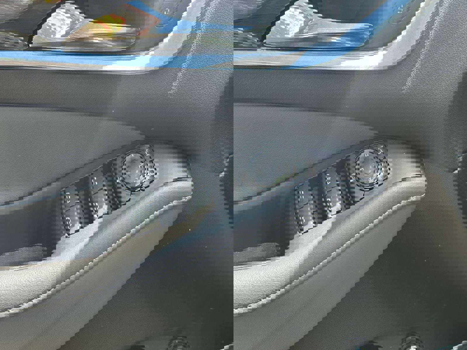 Used 2022 Buick Enclave Essence w/ Experience Buick Package image 18