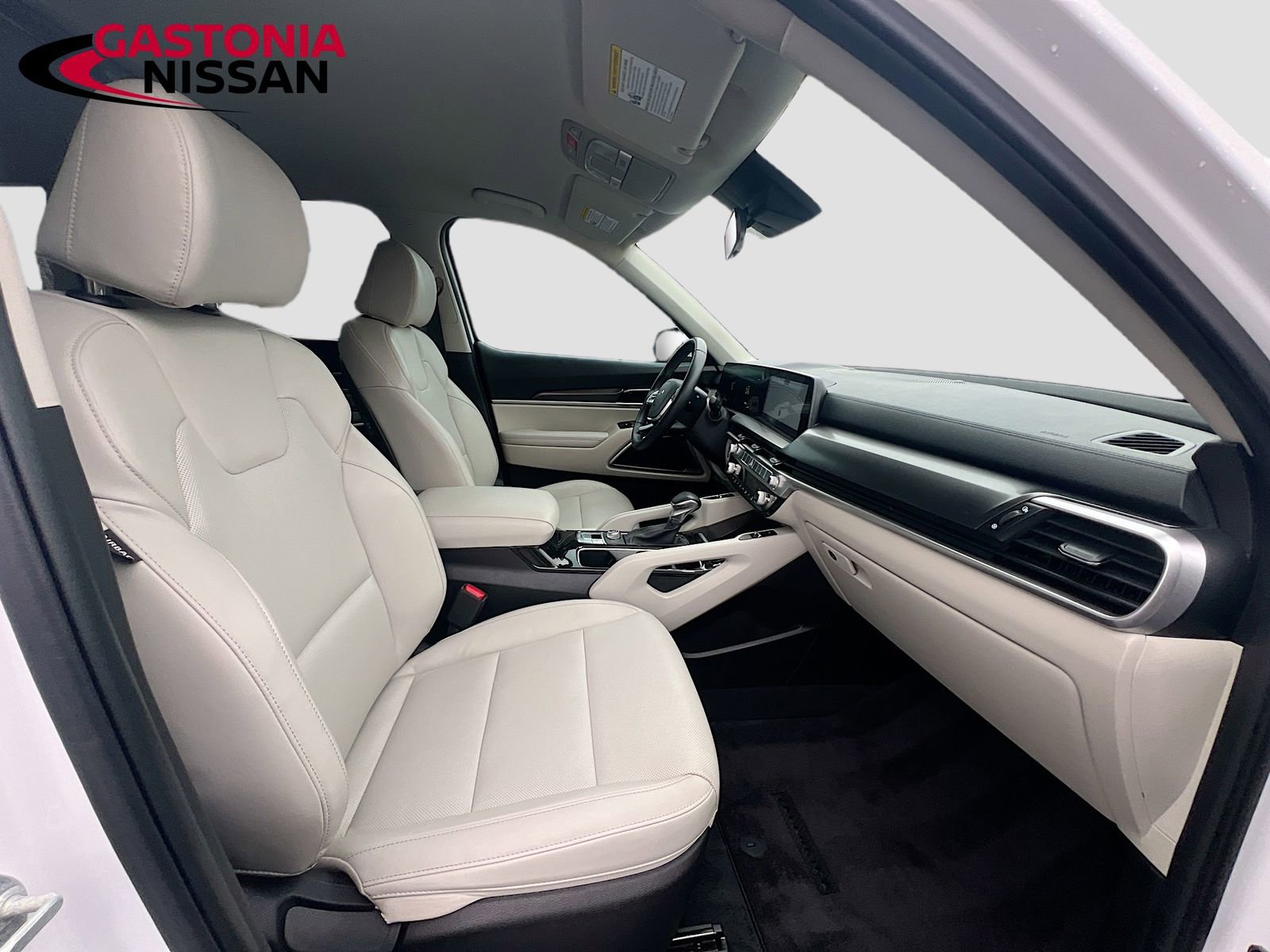 Used 2023 Kia Telluride S image 39