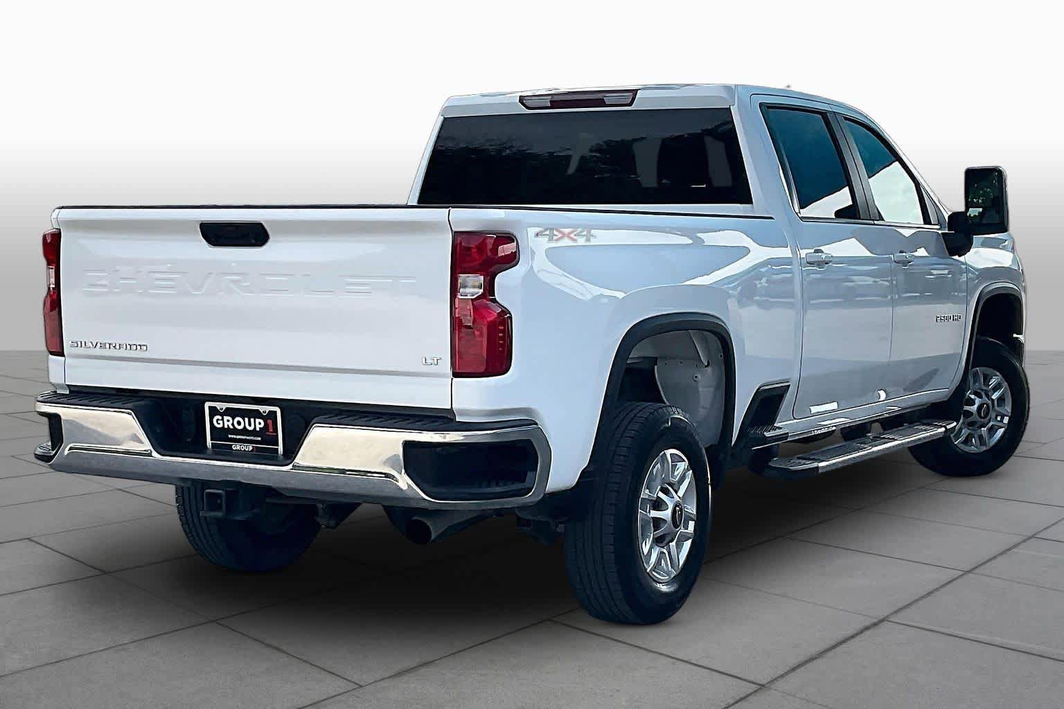 Used 2025 Chevrolet Silverado 2500 LT w/ Convenience Package AWD/4WD image 13